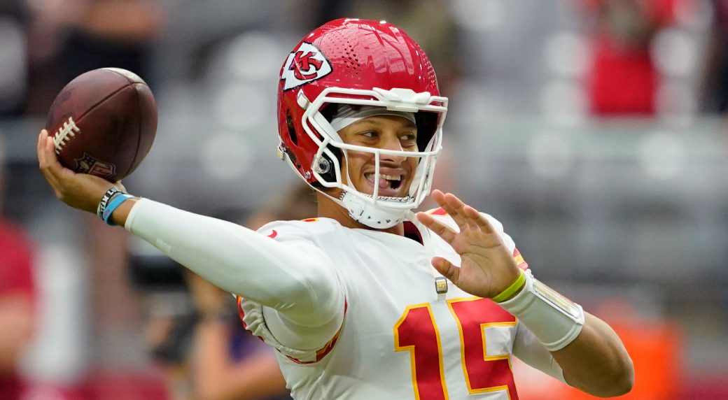 Mahomes Throws Five Touchdowns As Chiefs Hammer Cardinals