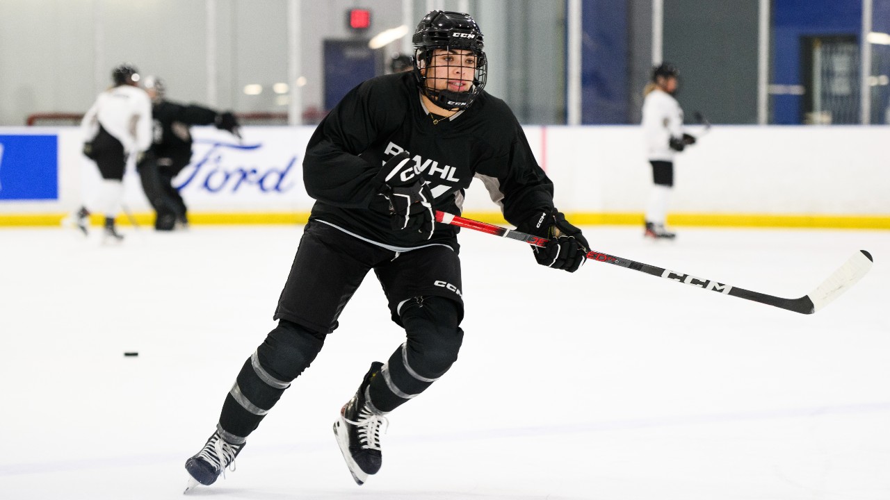 Pwhl Inaugural Game Toronto Vs New York Premieres On Sportsnet Bvm