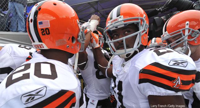 Shut off the TV: Browns lay an egg against the Patriots