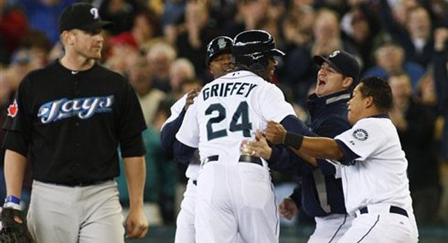 Report: Griffey found asleep during game 