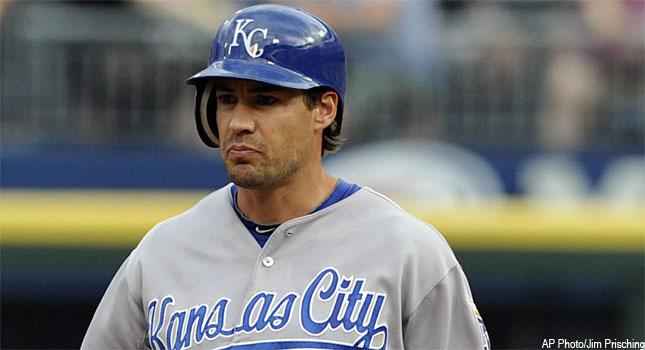 Red Sox acquire outfielder Scott Podsednik from Phillies