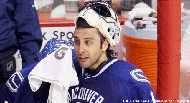 Roberto Luongo's jersey set to be retired by Panthers - NBC Sports