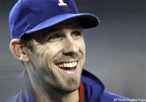 Wife of Rangers pitcher Cliff Lee decries behavior of Yankees fans during  ALCS 