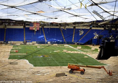 Minneapolis' Metrodome is Deflated