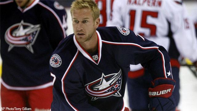 Jeff Carter Injury: Blue Jackets Forward Separates Shoulder Vs