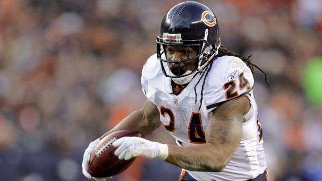 Bears running back Barber retires