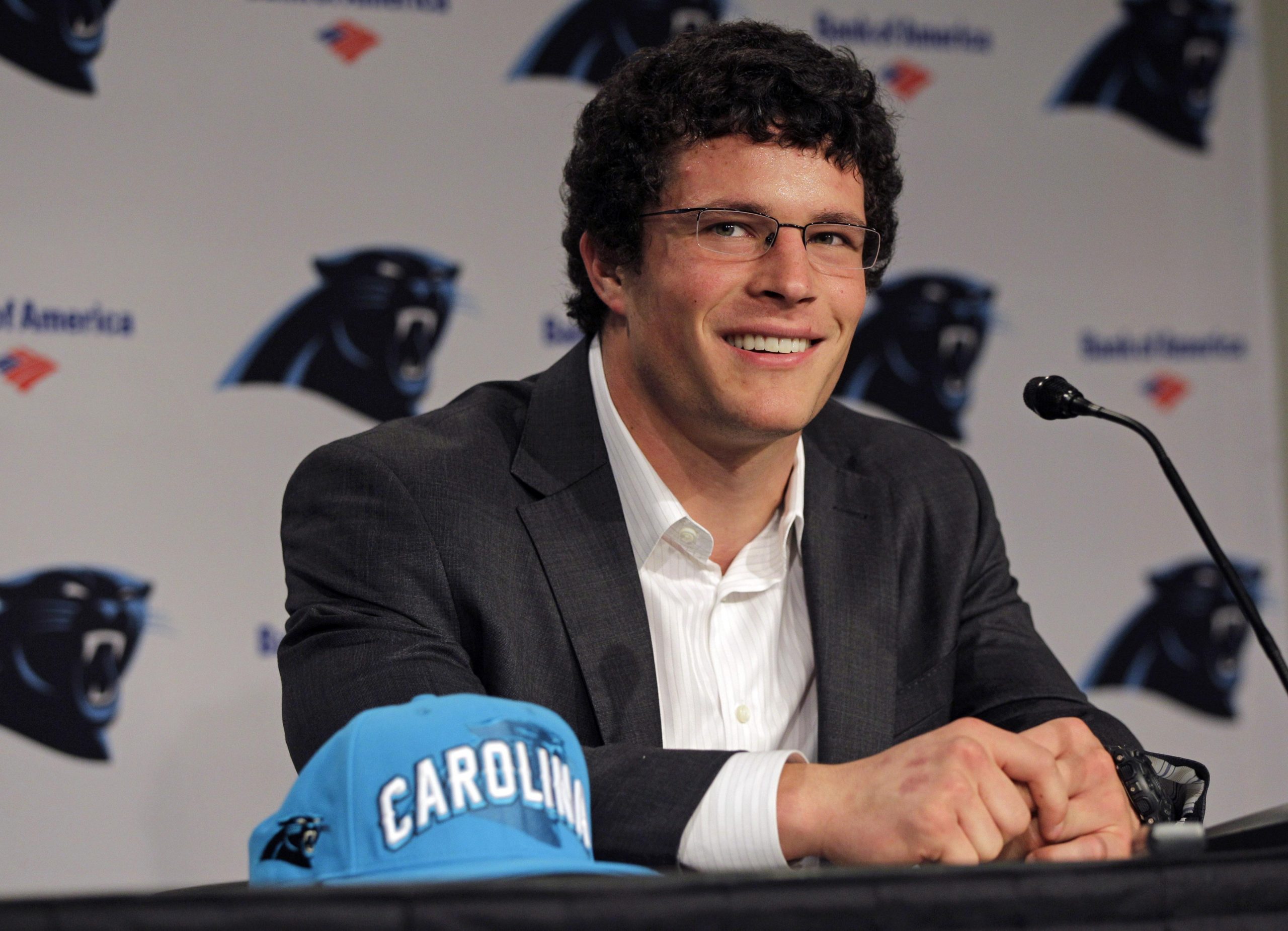 Luke Kuechly is the NFL's Premier Field General - The Spax