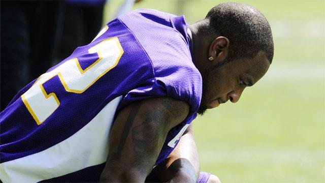 Harvin voices frustration at Vikings minicamp