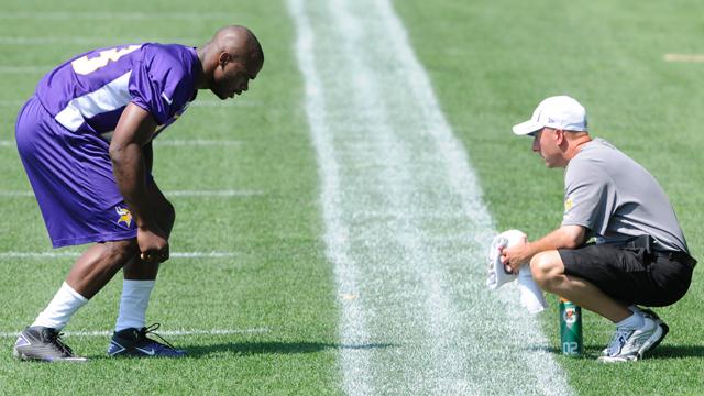 Adrian Peterson Says He Is Ready, but Vikings Are Cautious - The