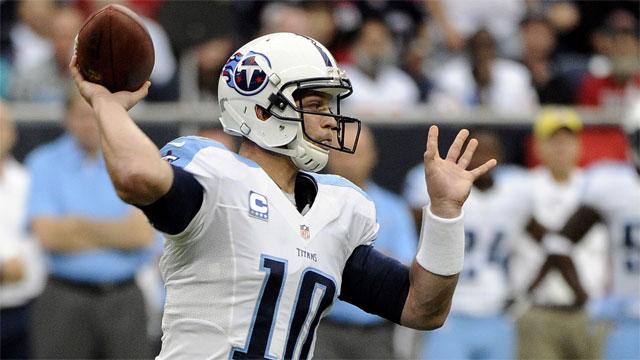 Jake Locker set to start at QB for Titans vs Dolphins