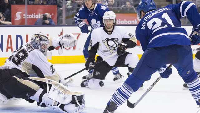 Fleury's return to Pittsburgh ends in 5-4 loss