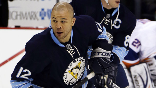 Jarome Iginla's 1st game as a Pittsburgh Penguins