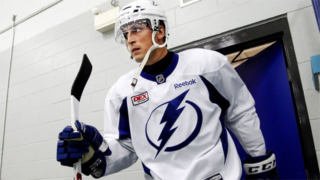 Flyers sign Vinny Lecavalier to 5-year deal; let the cap space