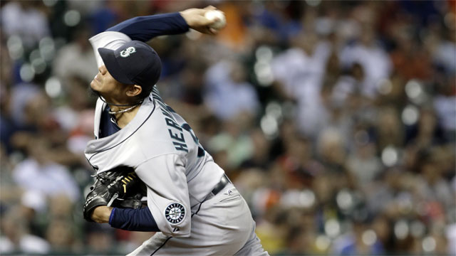 King Felix hits 100 wins, leads Mariners past Astros