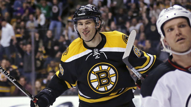 Jaromir Jagr makes Bruins debut and scores only goal to lead