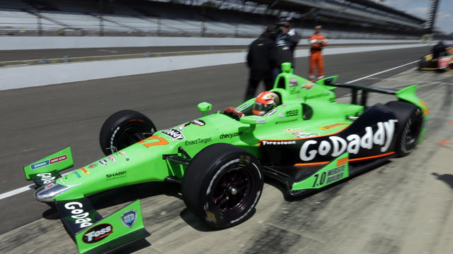 ONE CAR: TWO LOOKS – Andretti Autosport