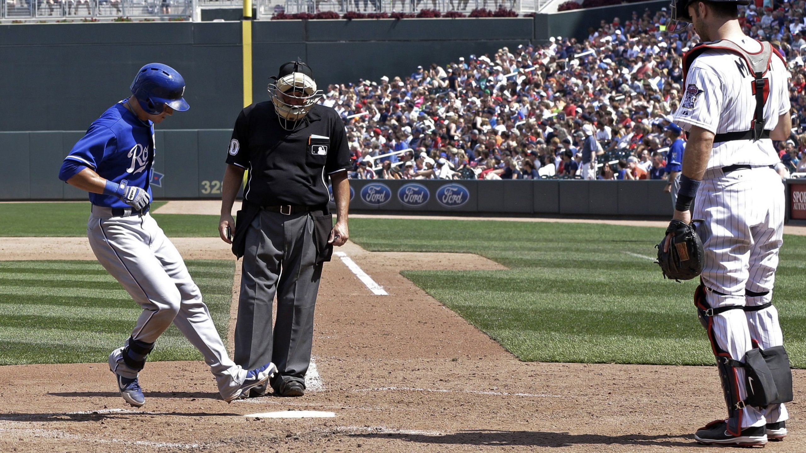 Royals designate outfielder Jeff Francoeur for assignment 