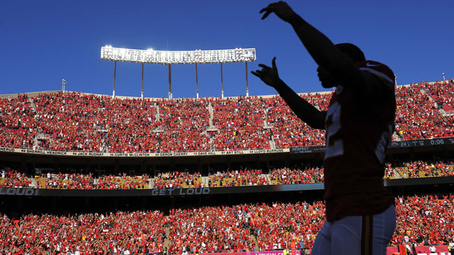 Kansas City says Chiefs fans break record for loudest NFL crowd