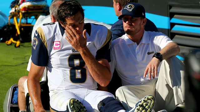 Rams' Sam Bradford tears ACL, out for season