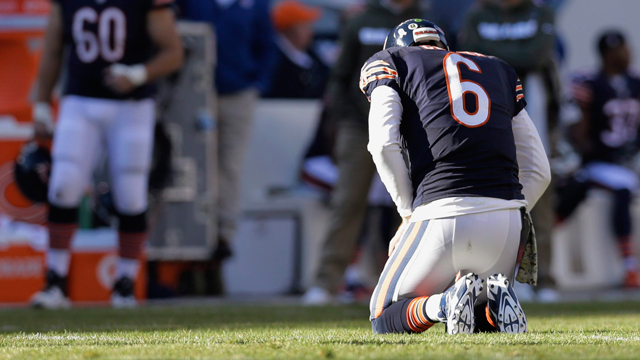 Cowboys' next opponent: Bears QB Jay Cutler knocked out of game