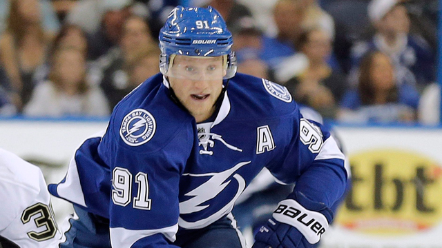 Stamkos skates for first time since breaking leg