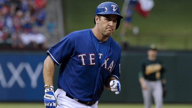 After 15 major league seasons, Lance Berkman to retire