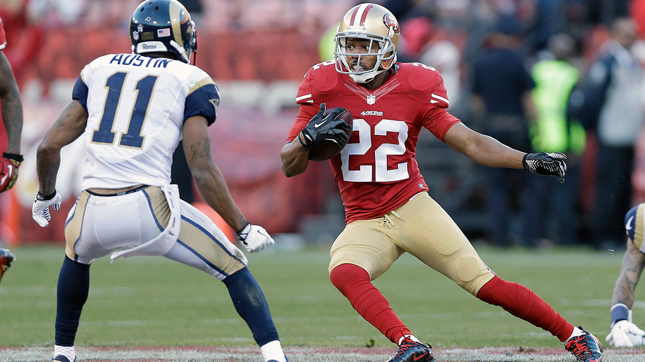 Raiders sign former 49ers CB Carlos Rogers to one-year deal 