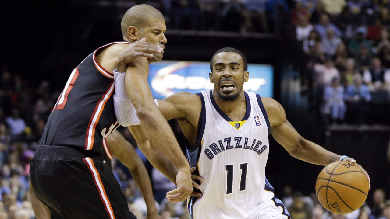 Grizzlies' Mike Conley wins Joe Dumars sportsmanship award