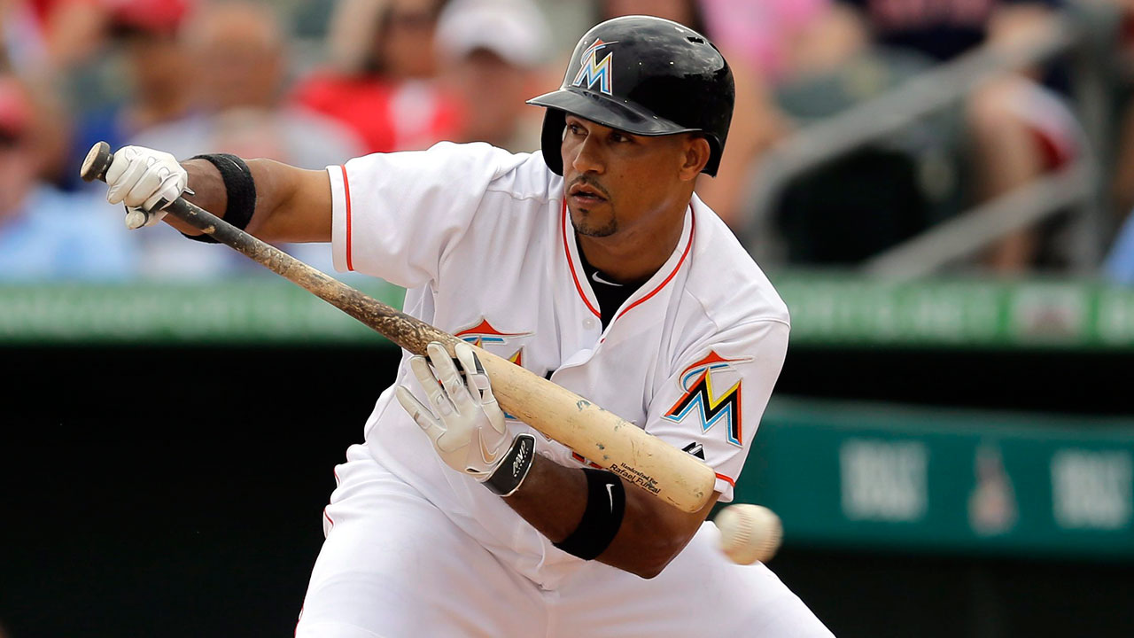 Rafael Furcal agrees to terms with Marlins