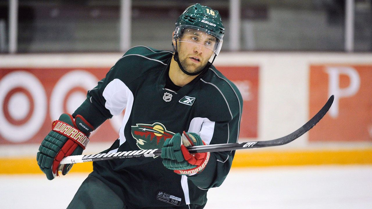Wild's Jason Zucker out four to six weeks with fractured right fibula - Sportsnet.ca