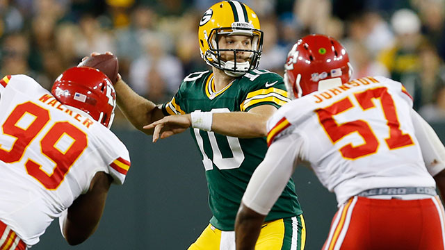 Flynn, Tolzien shine in race to back up Rodgers