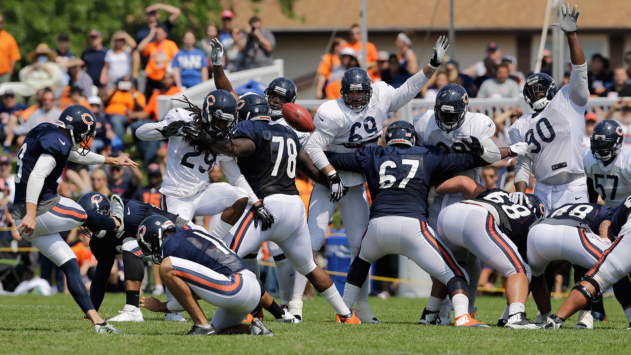 Bears release longtime kicker Robbie Gould