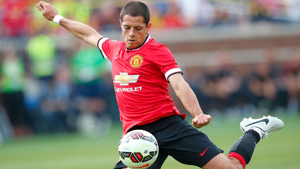 Real Madrid takes United's Hernandez on loan