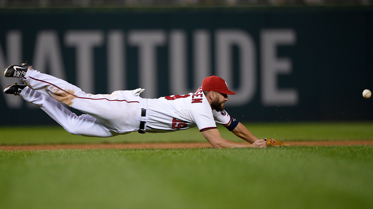 Stephen Strasburg avoids arbitration with Washington