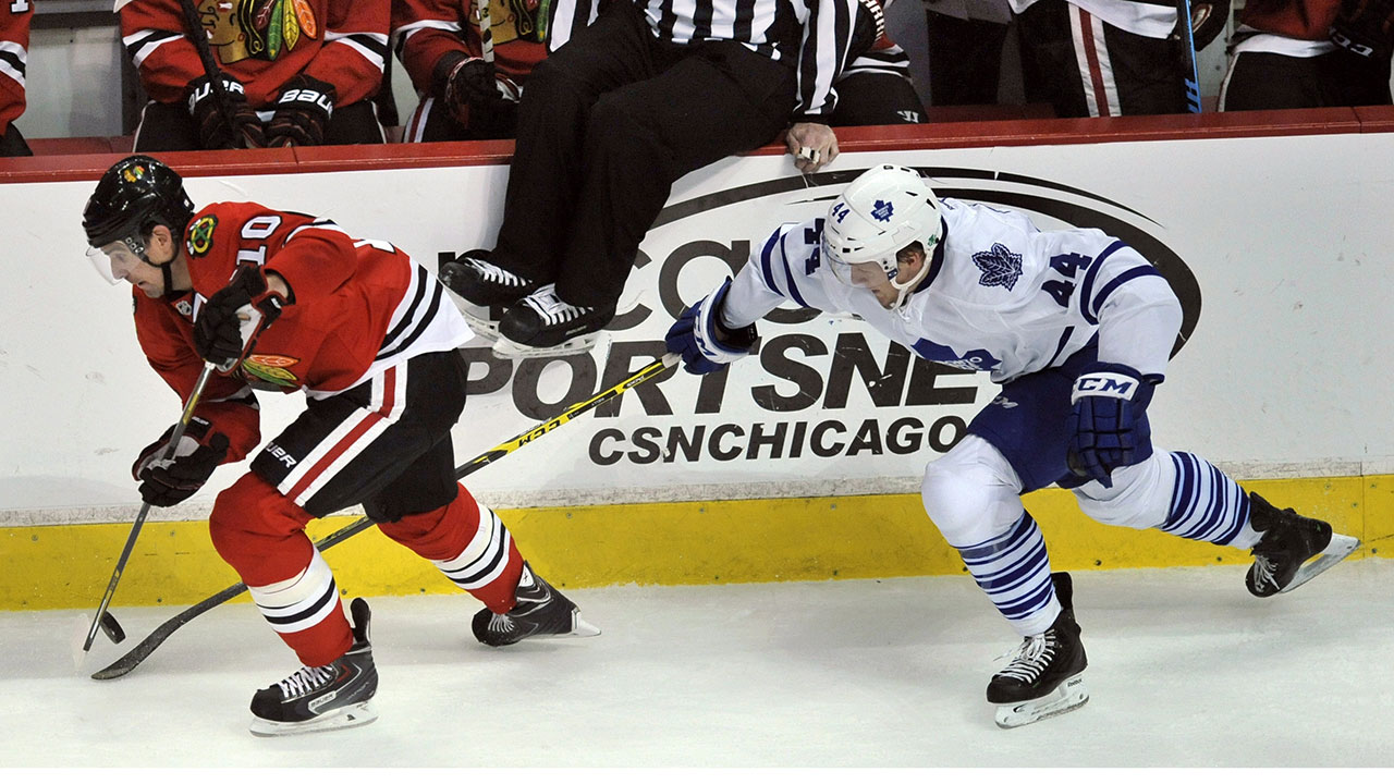 Maple Leafs Struggle In Big Loss To Blackhawks