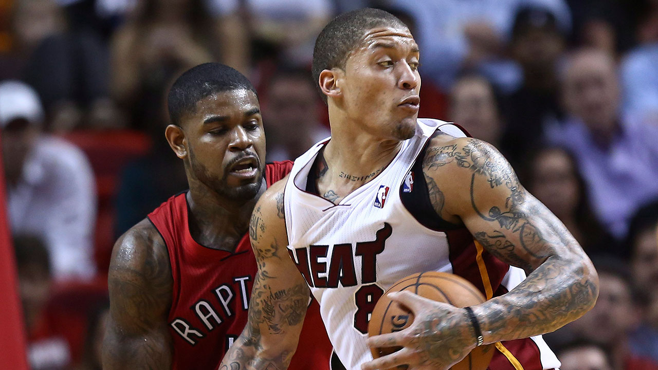 Former Bucks Forward Michael Beasley Signs Deal to Play in China