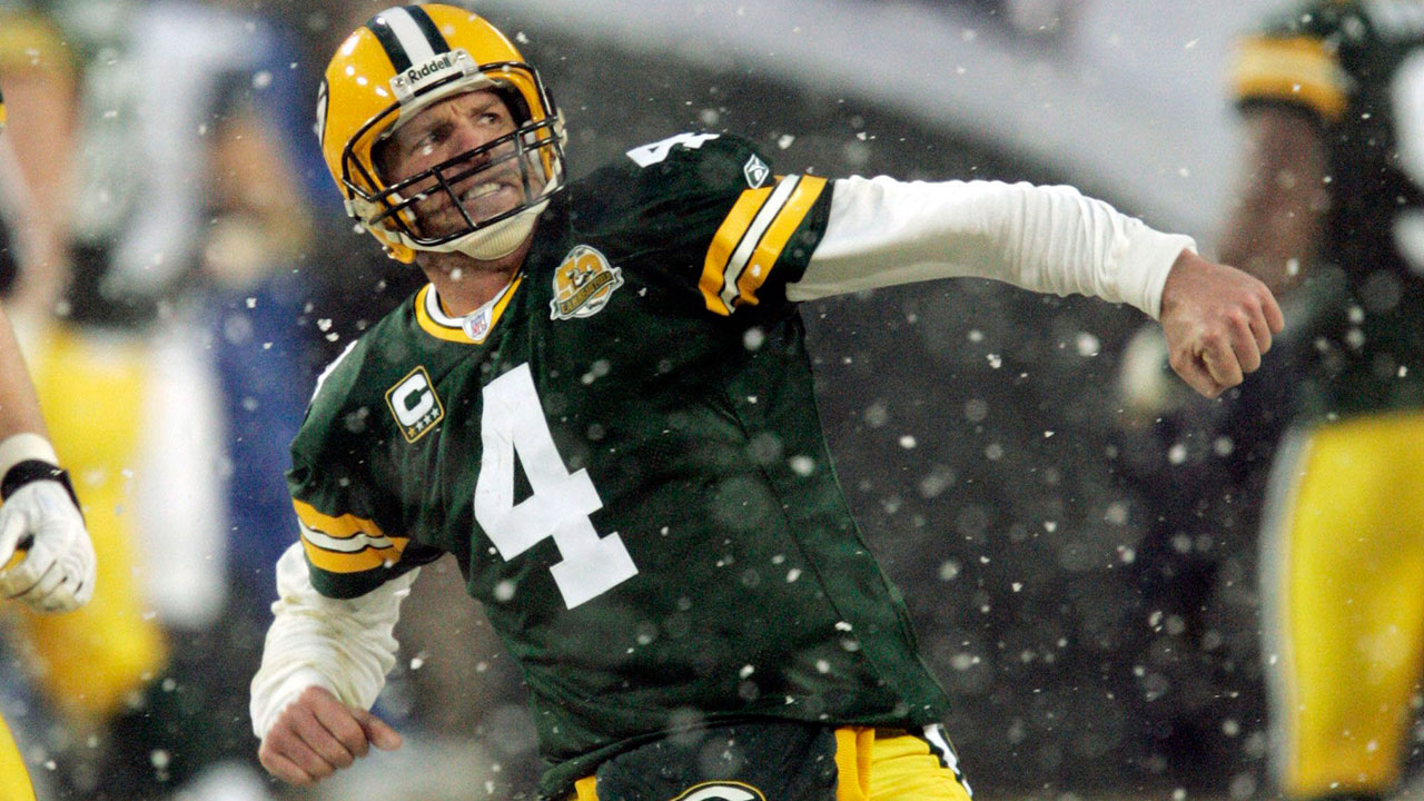 Packers will retire Favre's No. 4 on Thanksgiving