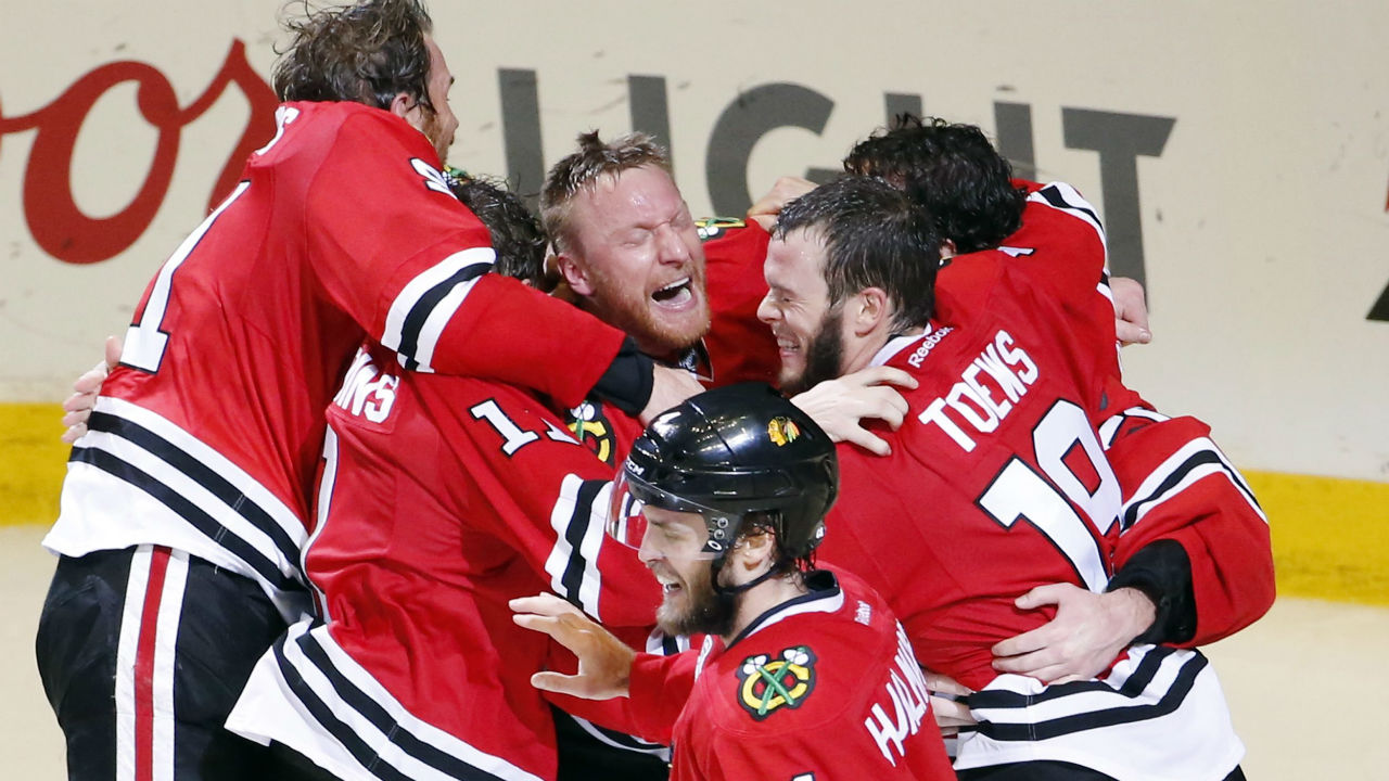 https://www.sportsnet.ca/wp-content/uploads/2015/06/CHI_Champs.jpg