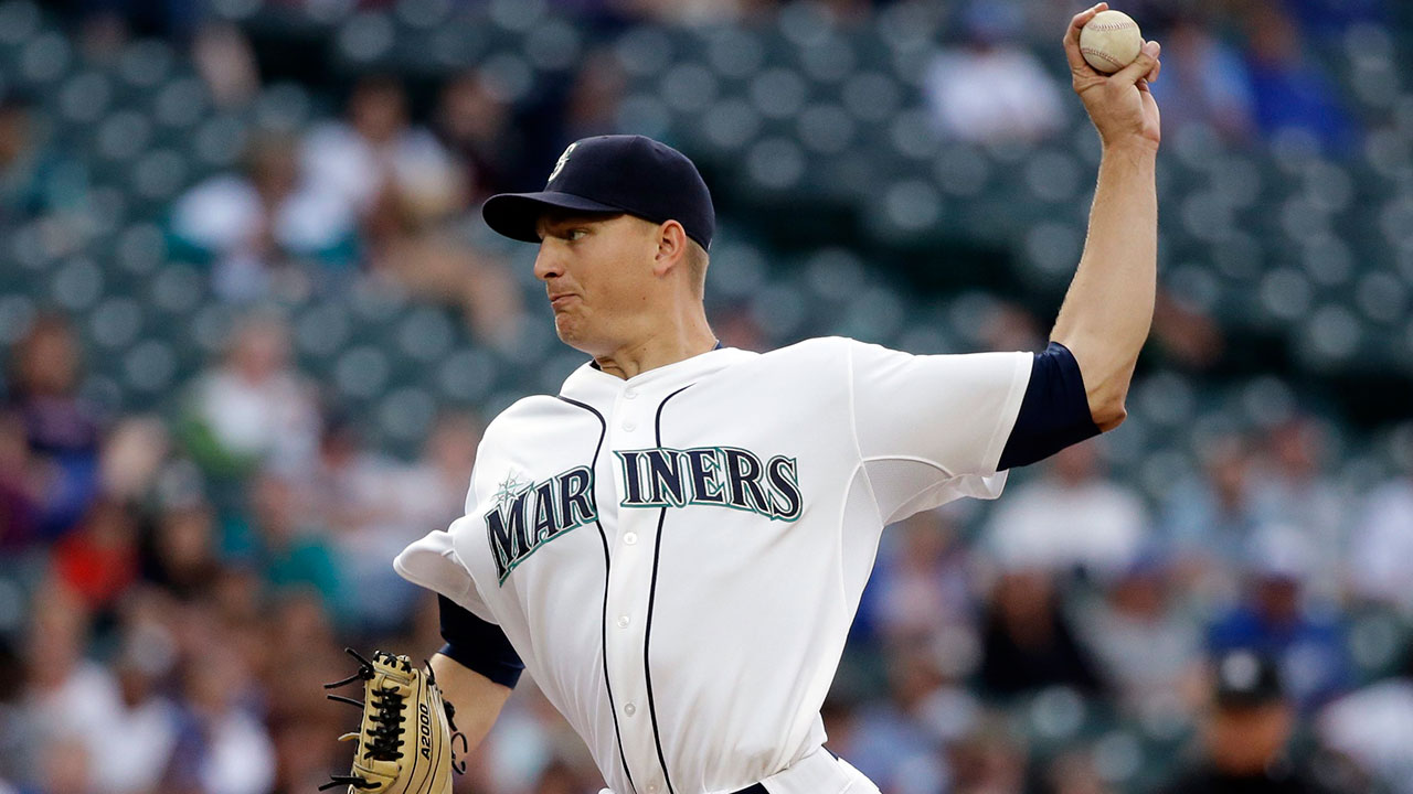 Mariners place Felix Hernandez on DL with biceps tendinitis