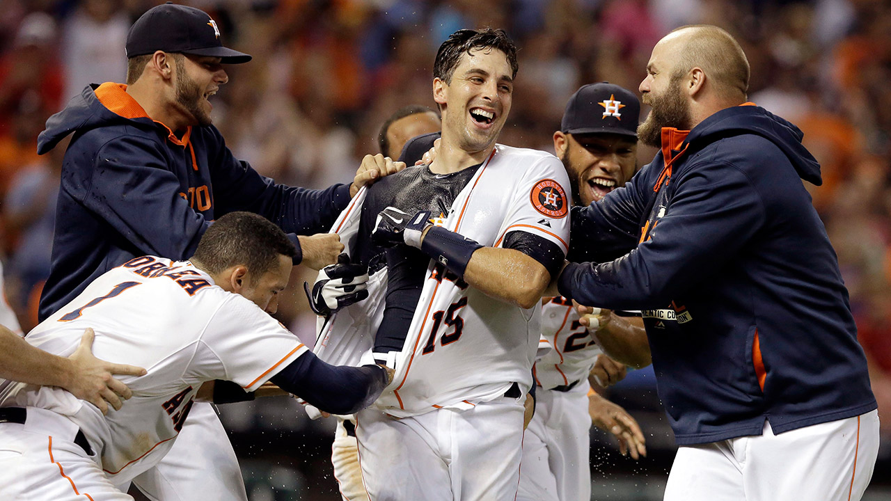 WATCH: Jason Castro walk-off homer gives Astros sweep over Angels 
