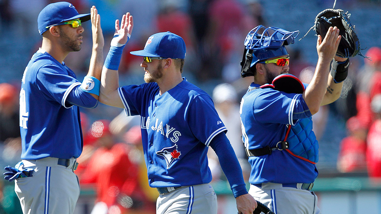 Jays clobber Red Sox, complete three-game sweep