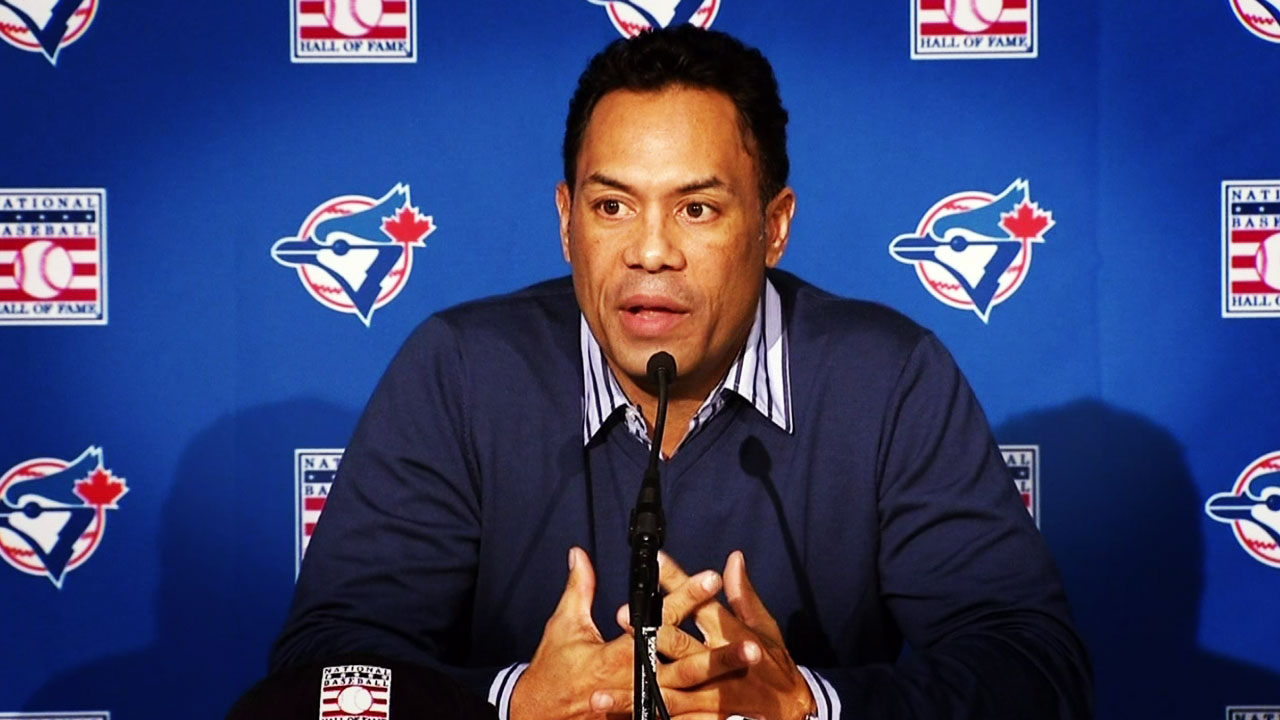 Jays take down Alomar banner, remove his name from Level of