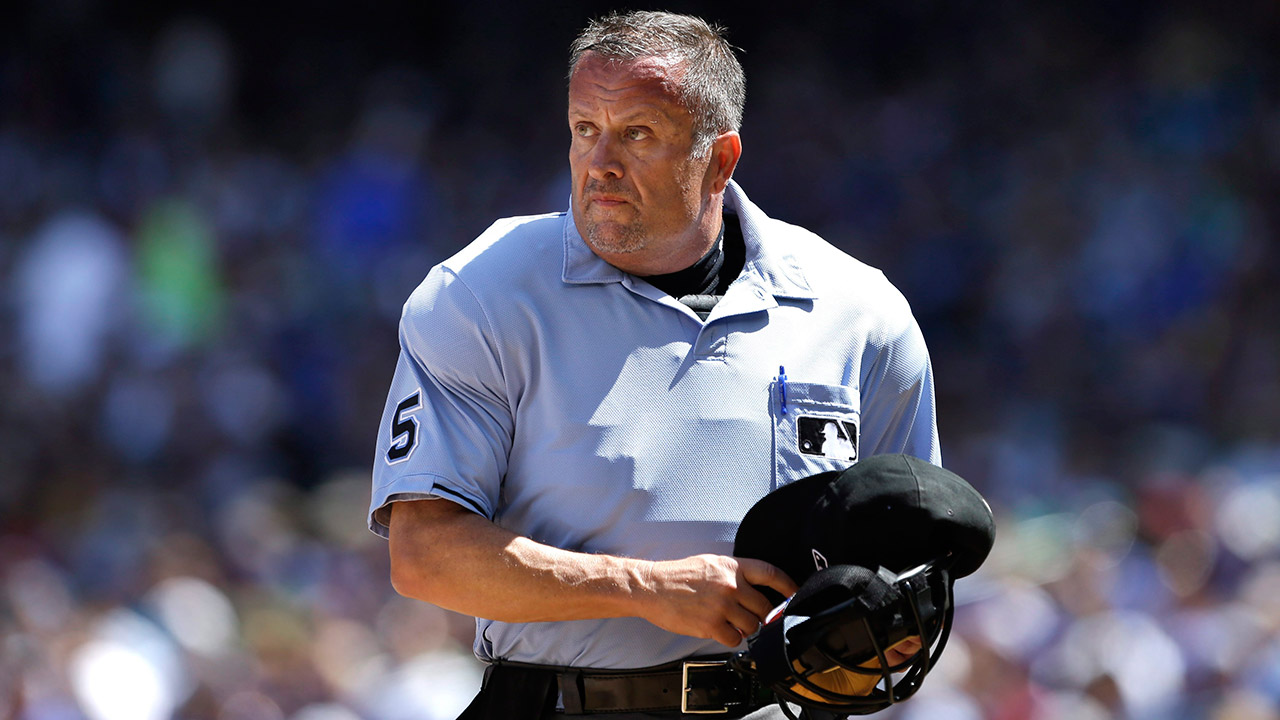 Winters, Cederstrom to be ump crew chiefs in wild-card games