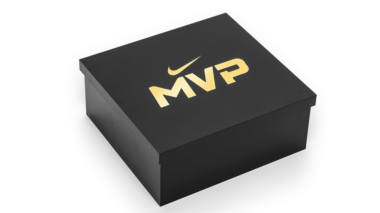 Josh Donaldson Named MVP, Receives Custom Nike Cleats