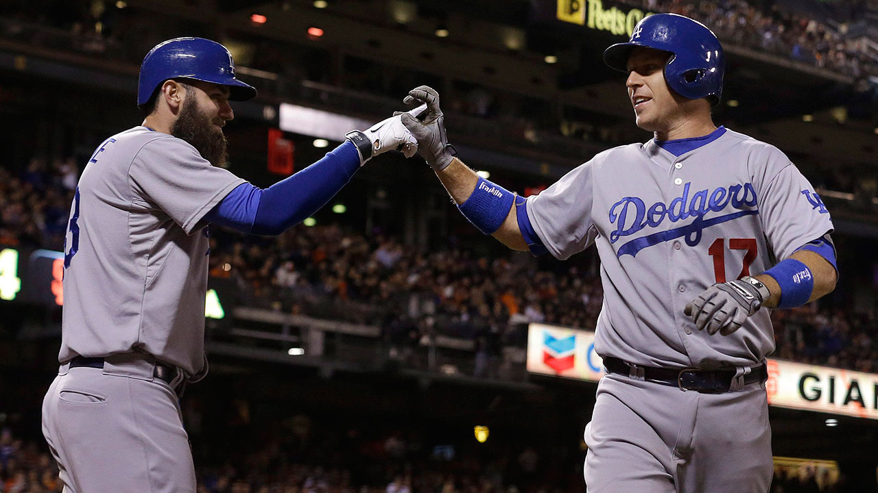 Yasmani Grandal contract: Dodgers catcher avoids arbitration with