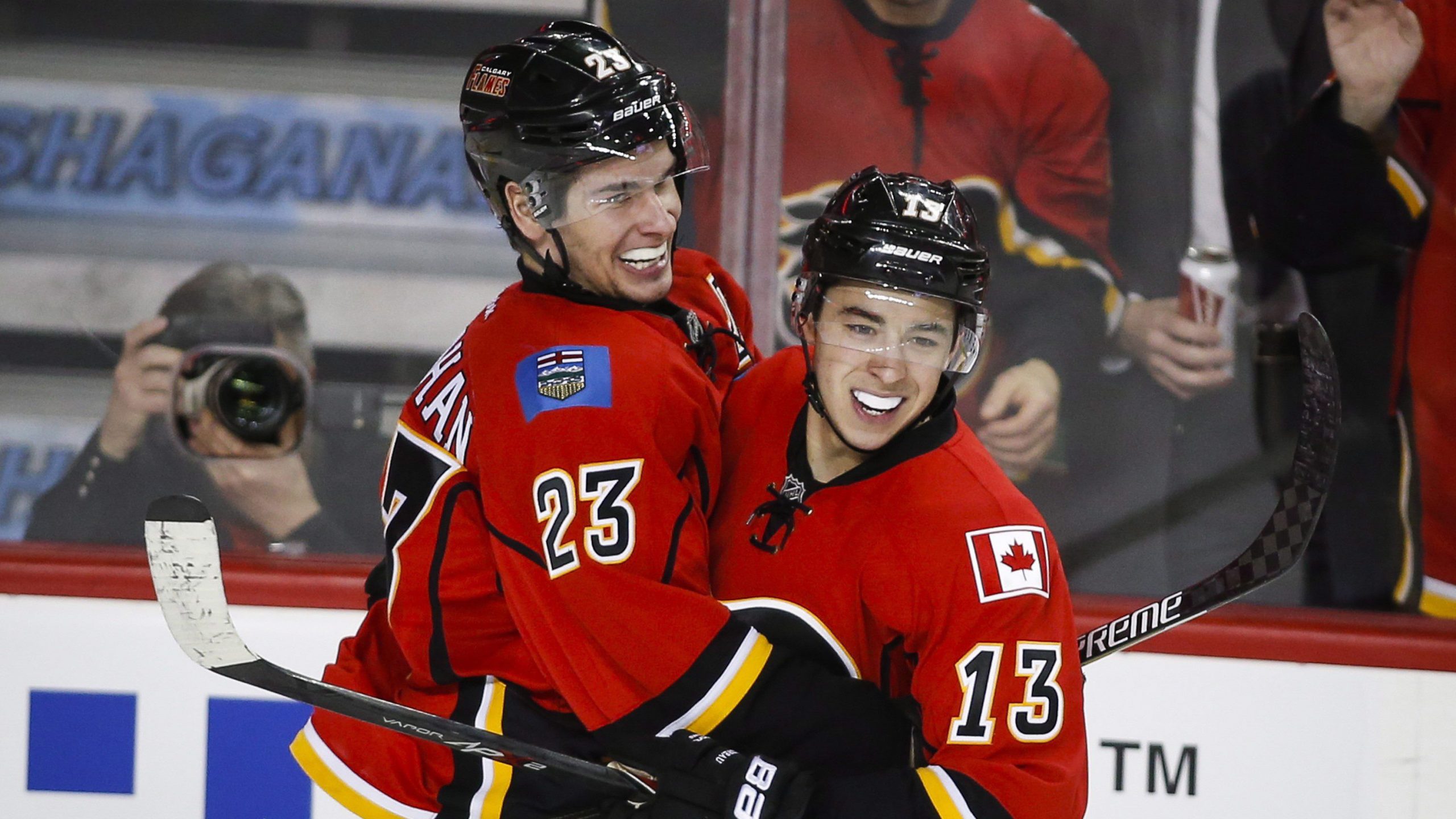 Could Sean Monahan and Johnny Gaudreau sign bridge deals?