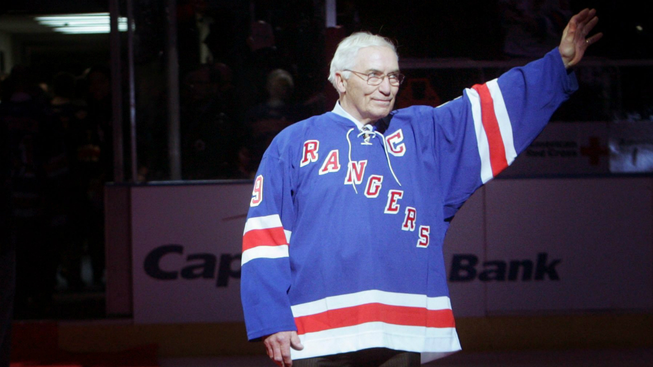 Hockey Hall of Famer Andy Bathgate dead at age 83 