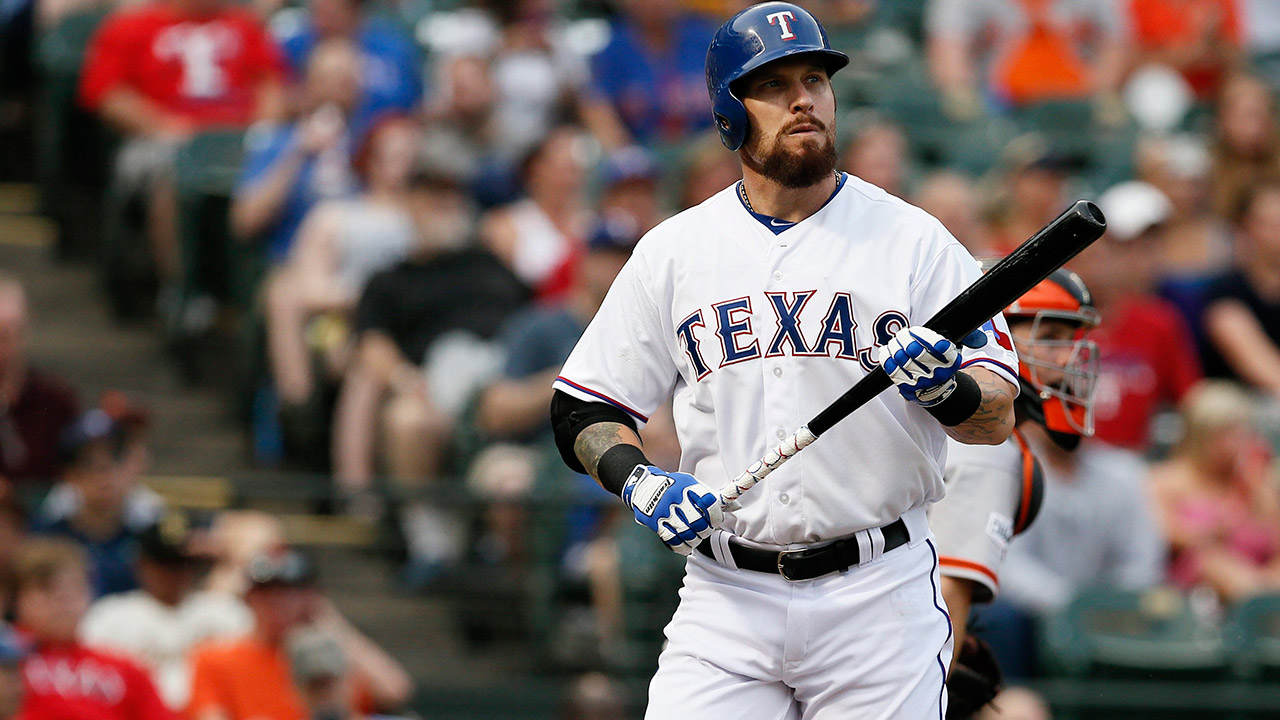 Rangers outfielder Josh Hamilton out for season after knee surgery