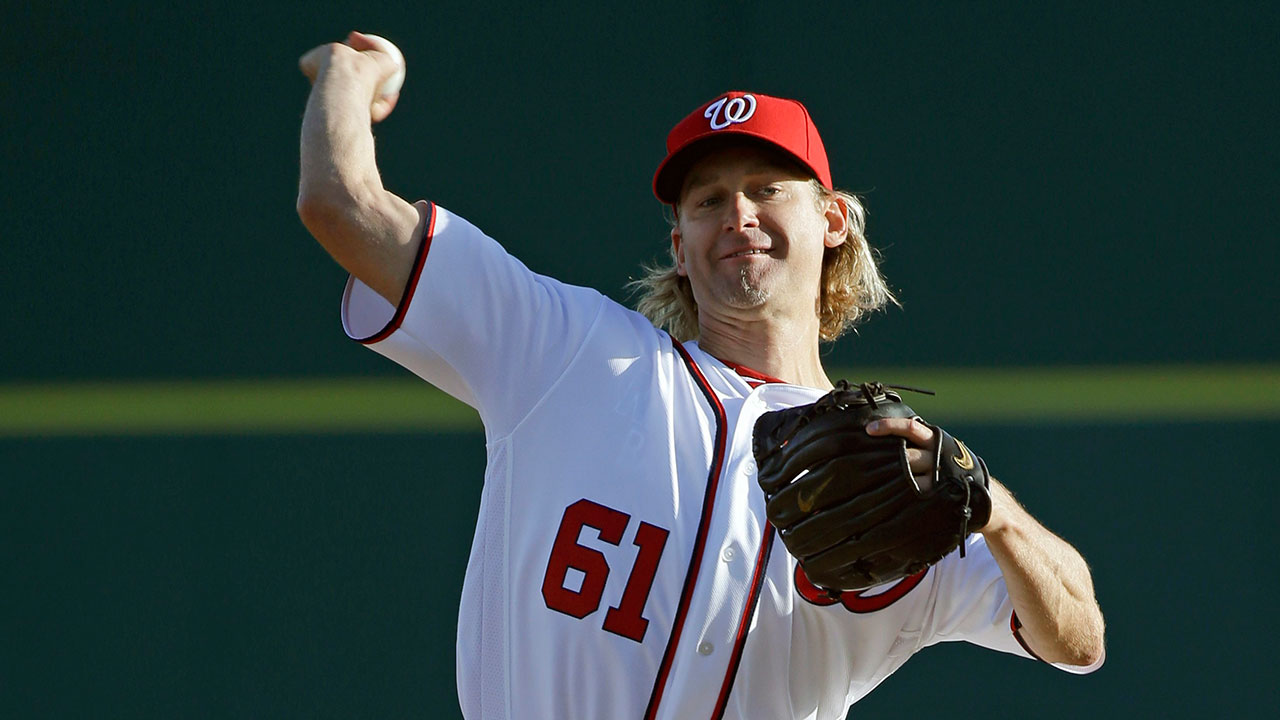 Bronson Arroyo OK after being hit in face
