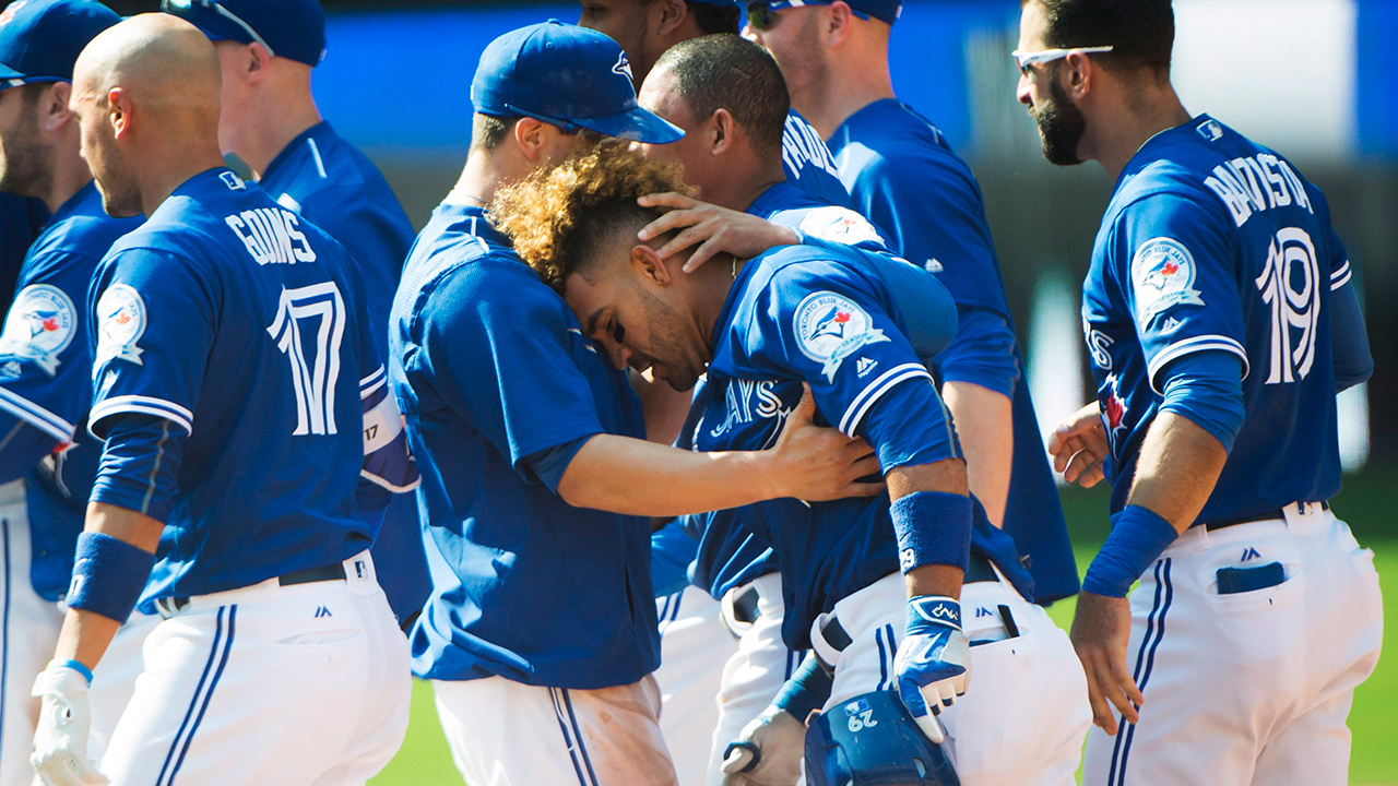 Blue Jays kick offence into overdrive to trounce Angels 15-1